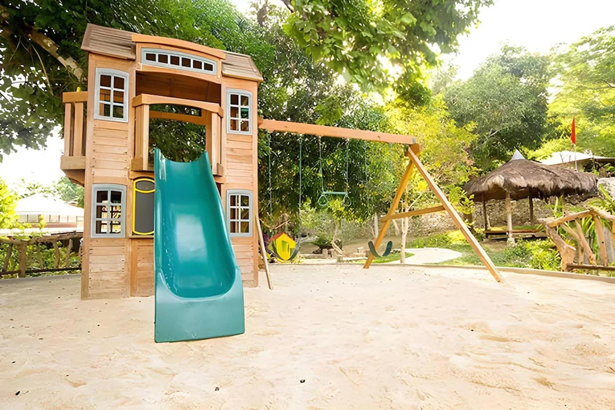 Oldwoods By The Sea Nature Resort Bani Pangasinan Exterior photo